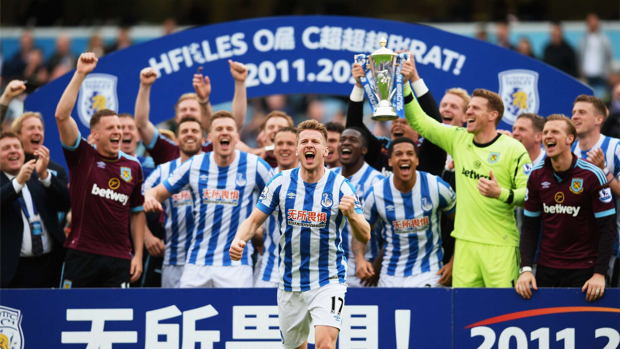 保级队掀翻欧冠区!森林1-0维拉,竟藏英超6队踢 保级队掀翻欧冠区!森林1-0维拉,竟藏英超6队踢
